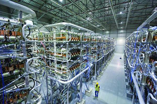 High Voltage DC Power vs AC Power Transmission