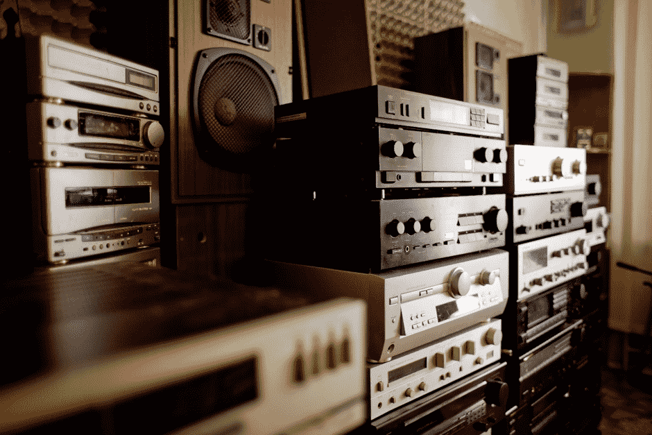 How Loudspeakers and Amplifiers Work